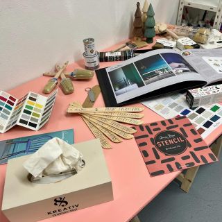 🎨 Další milník za námi! Dnes jsme s @tereza_scarlett_svoboda v její krásné kreativní dílně KREATIV SVOBODA / ROSI...